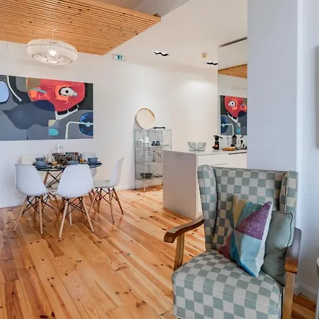 Fernandes Tomas 424 By Lovelystay Apartment