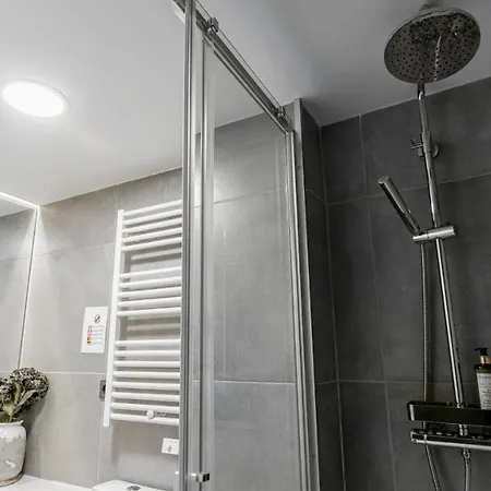 Apartment Fernandes Tomas 424 By Lovelystay *